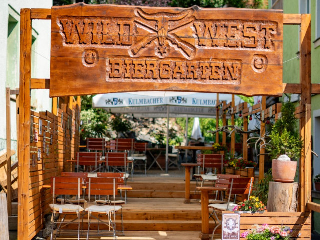 Wild West Gasthaus - Beer garden